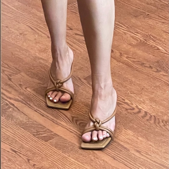 Marc Fisher Kitten Heels - Picture 3 of 5